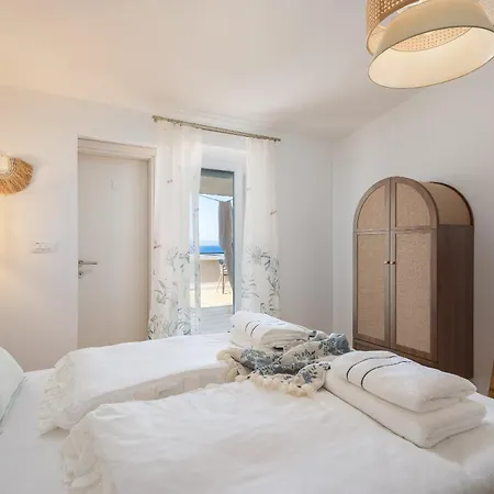 Mia Penthouse With Panoramic Terrace Апартаменти Макарська
