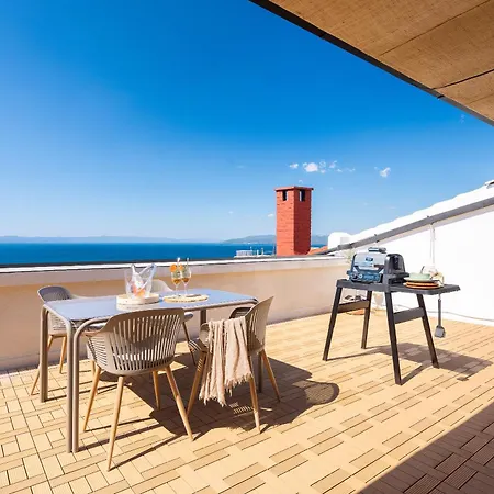 Mia Penthouse With Panoramic Terrace * Макарська