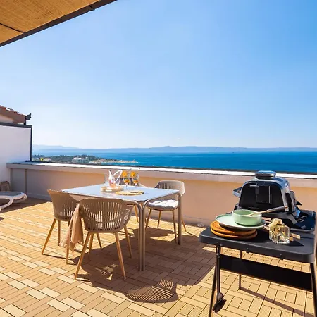 Mia Penthouse With Panoramic Terrace Апартаменти *