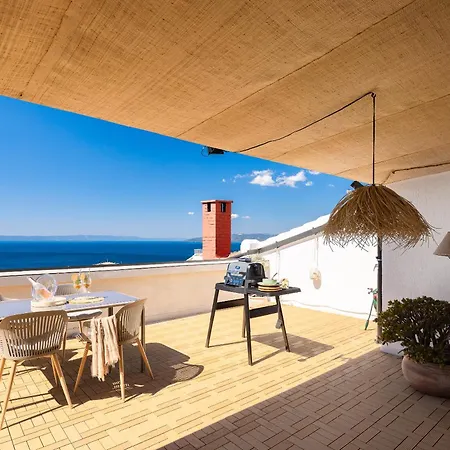 Mia Penthouse With Panoramic Terrace * Макарська